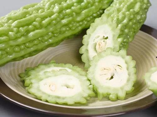 开渔期吃瓜,海鲜盛宴，畅享时令美味