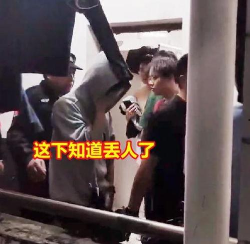 偷拍别人吃瓜犯法吗,偷拍他人吃瓜行为是否触犯法律？深度解析