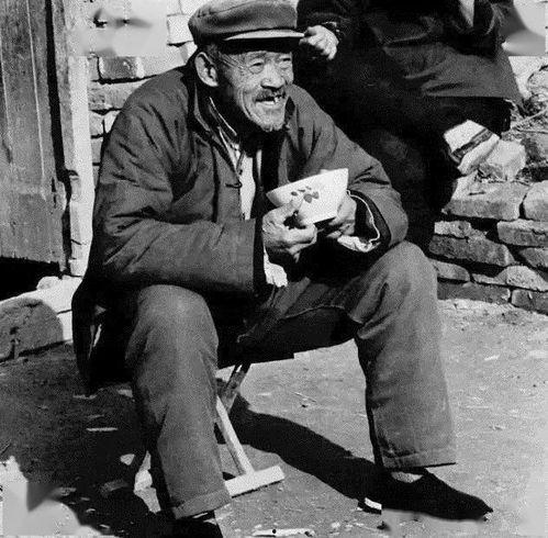 农村夏日吃瓜拍照文案,镜头下的甜蜜瞬间