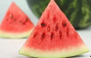 吃瓜叫法,揭秘“吃瓜群众”背后的网络文化现象