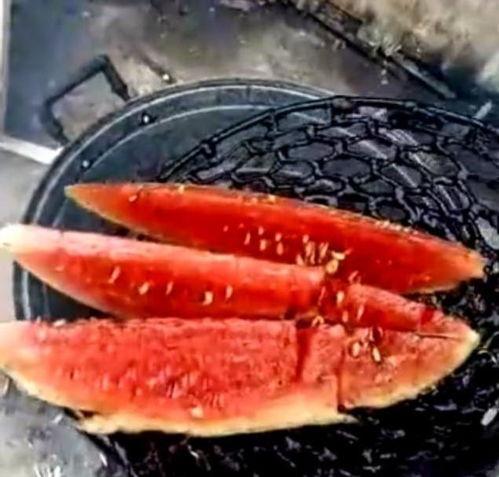 暗黑吃瓜群,揭秘网络社交背后的暗流涌动