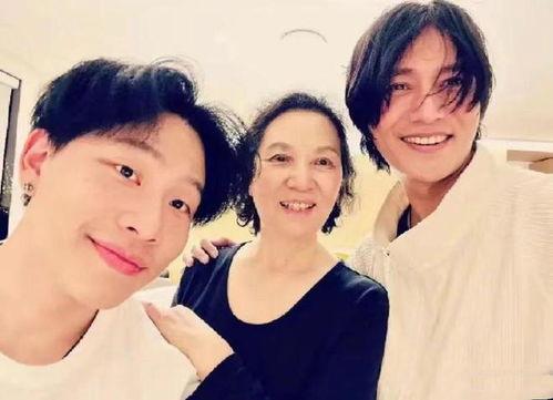 瓜呱吃瓜,揭秘娱乐圈那些不为人知的幕后故事